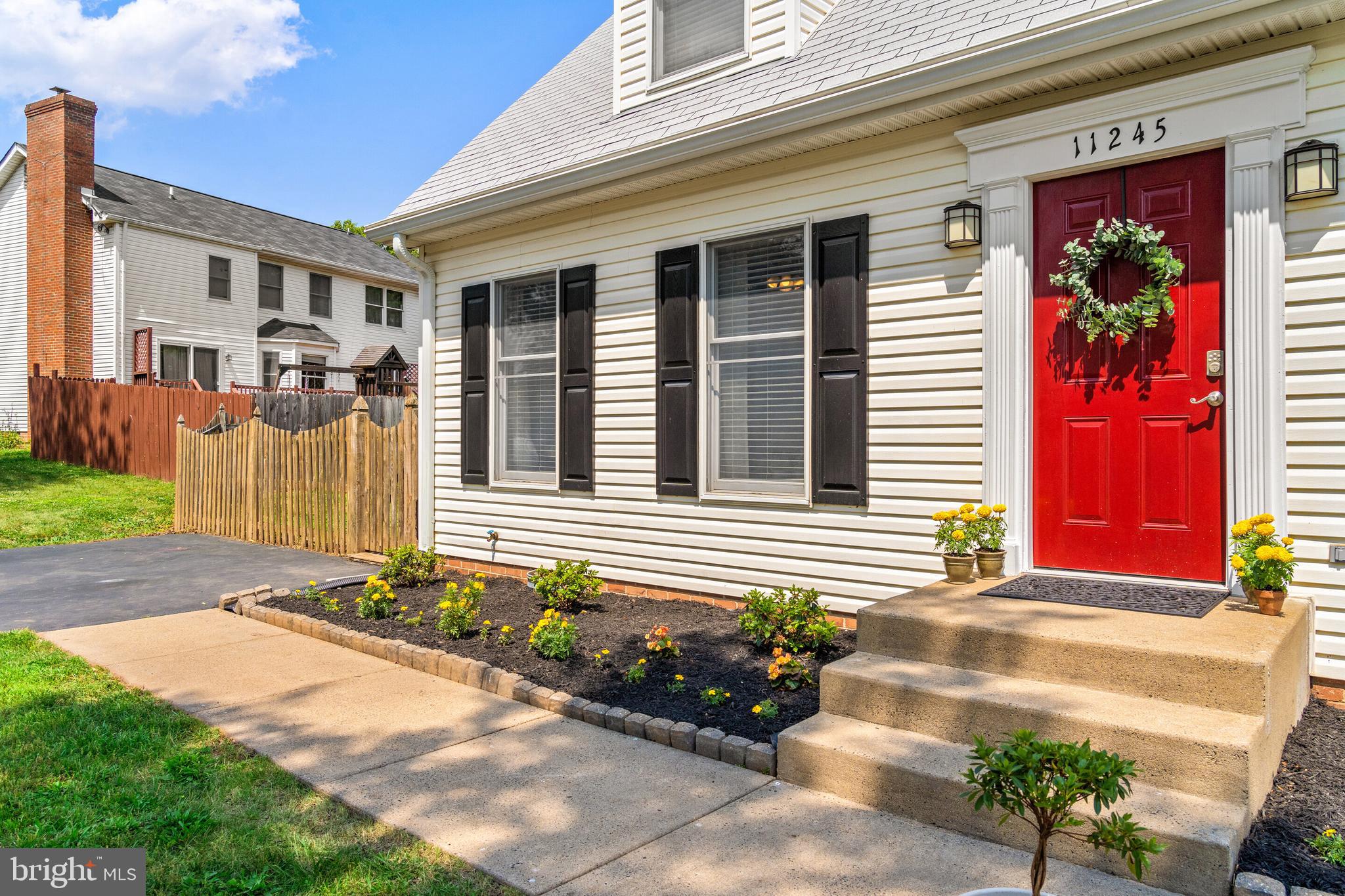 MEADFIELD - Residential