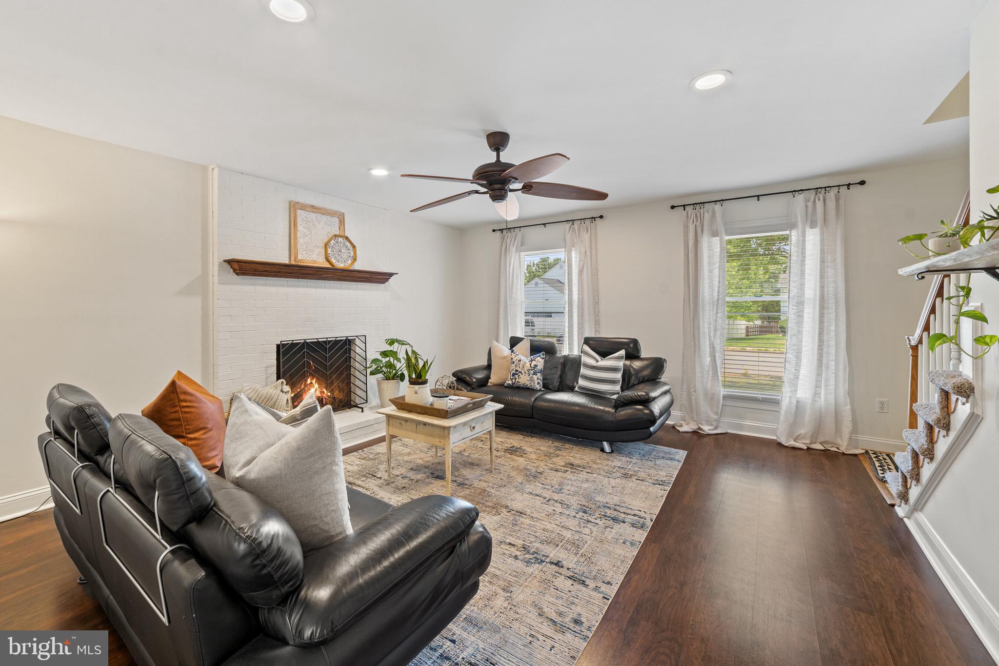 MEADFIELD - Residential