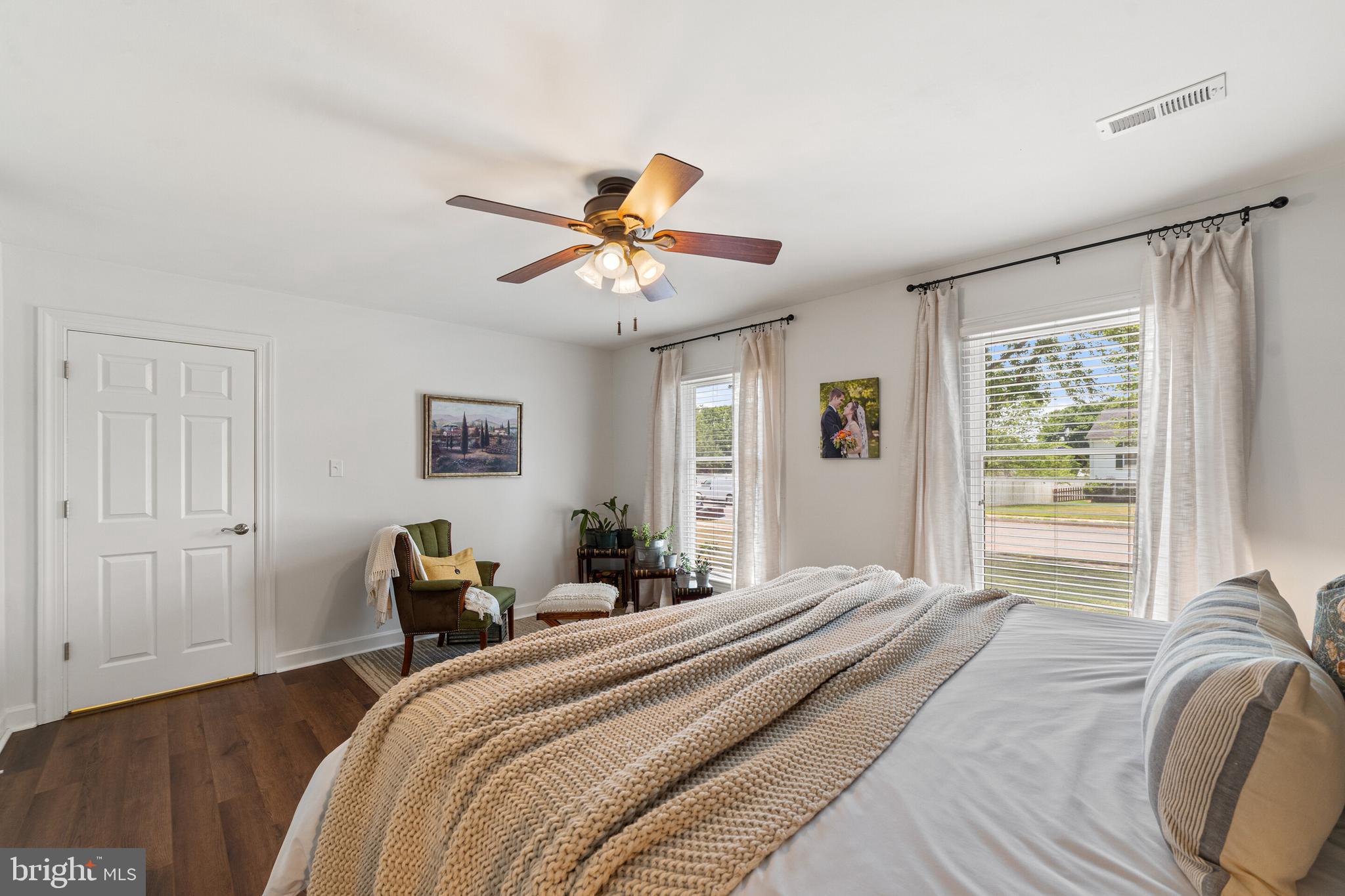 MEADFIELD - Residential