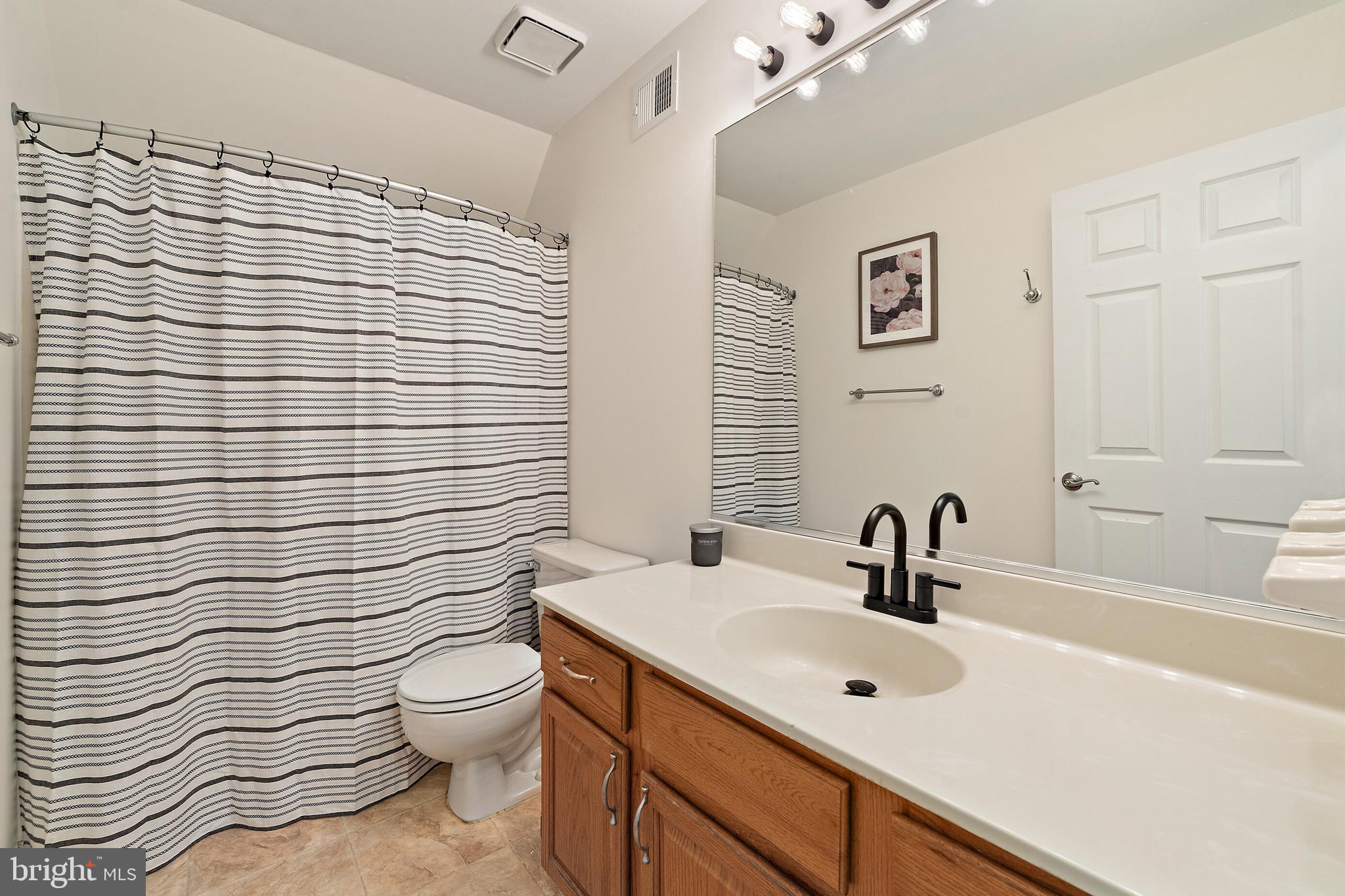 MEADFIELD - Residential