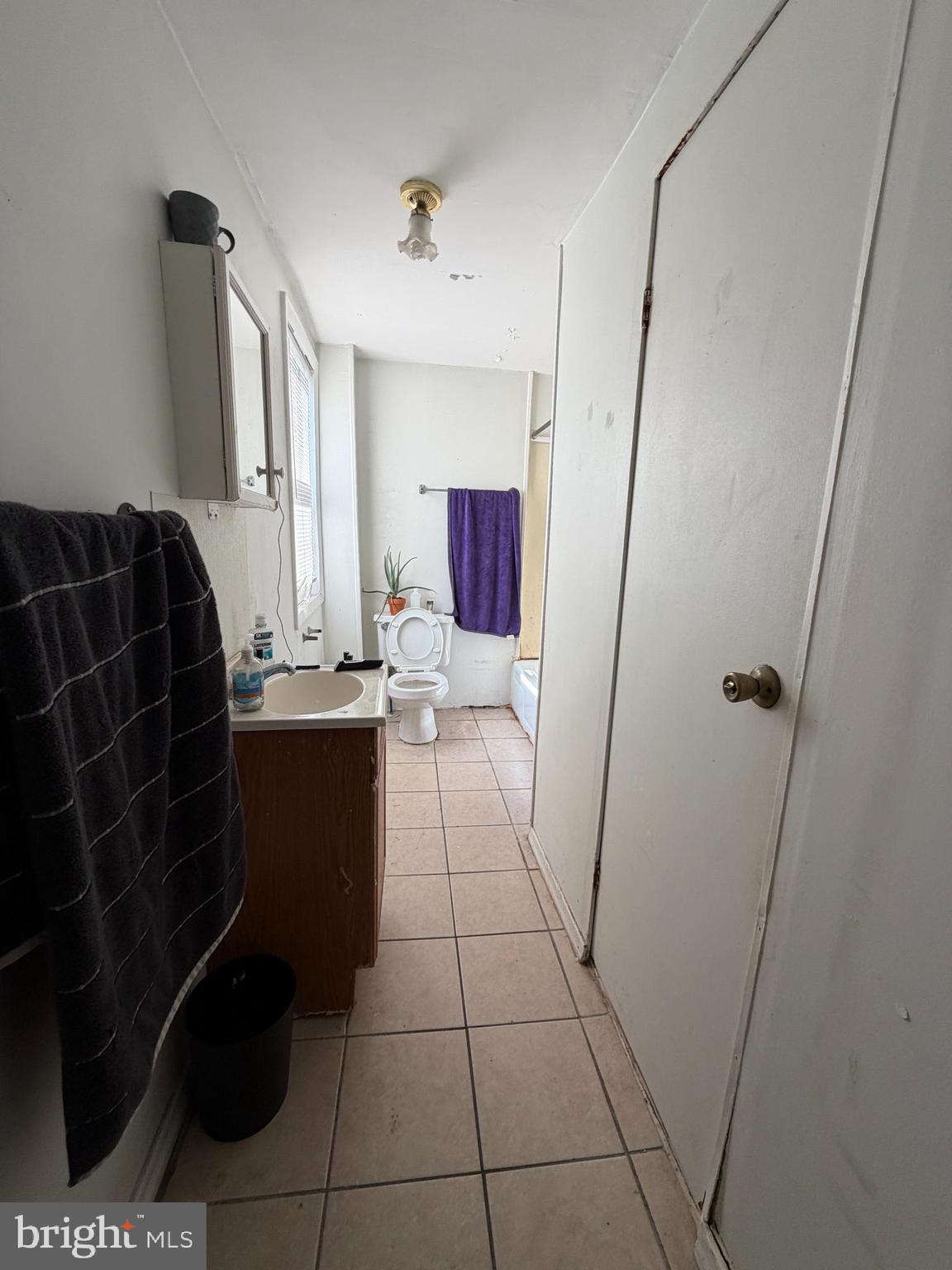 PHILADELPHIA (SOUTH) - Commercial Sale