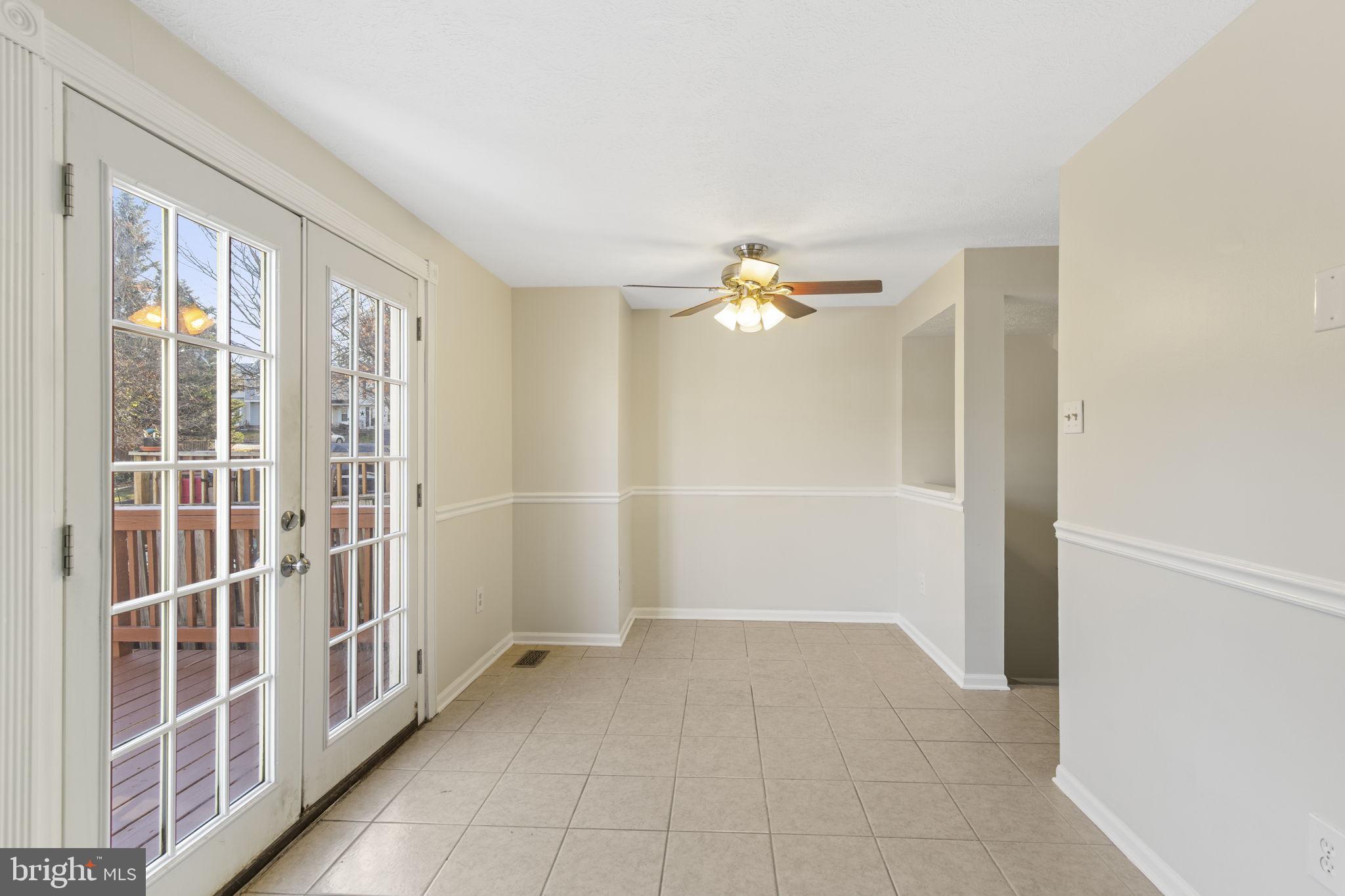 CONSTANT FRIENDSHIP - Residential Lease