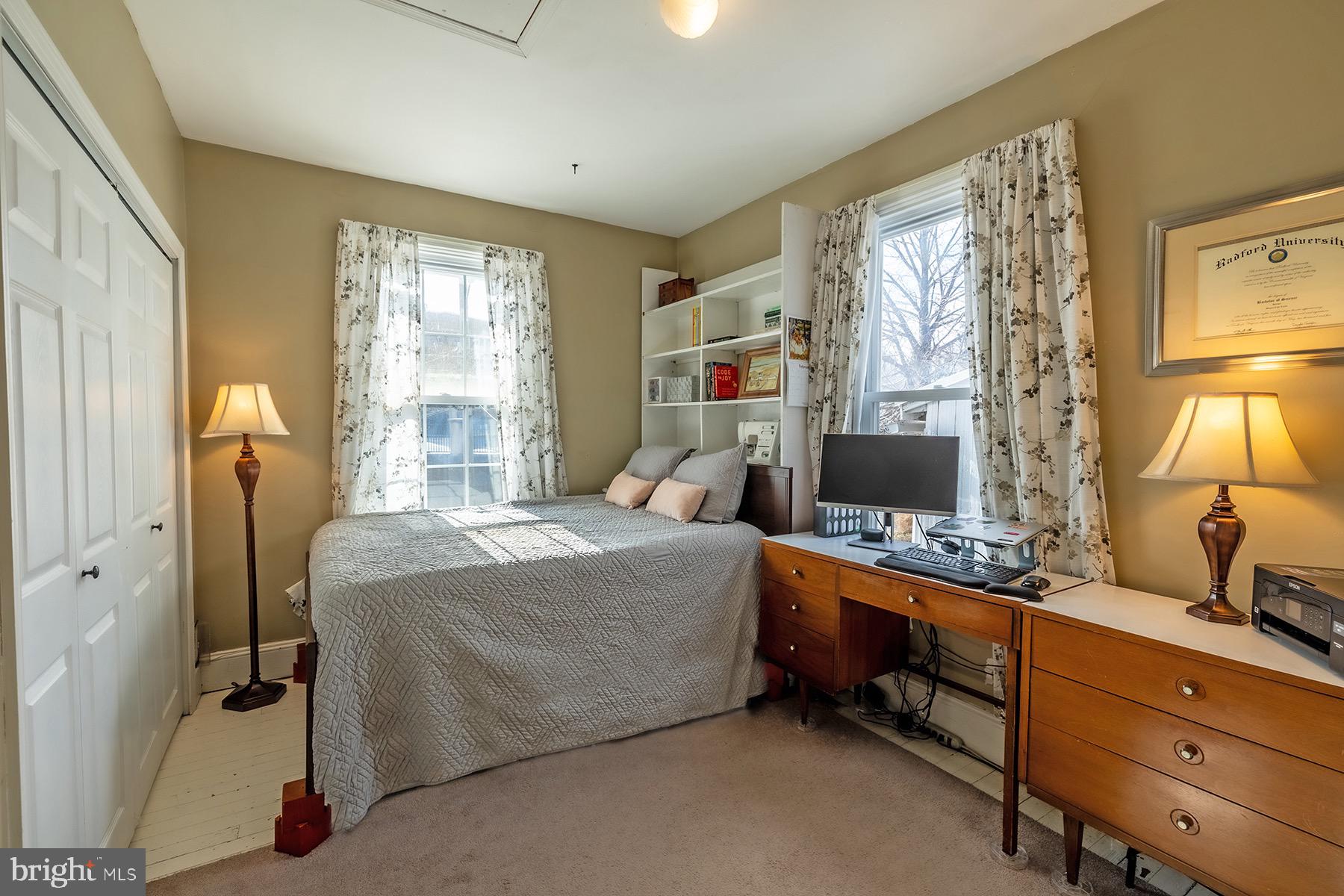 MELROSE PARK - Residential