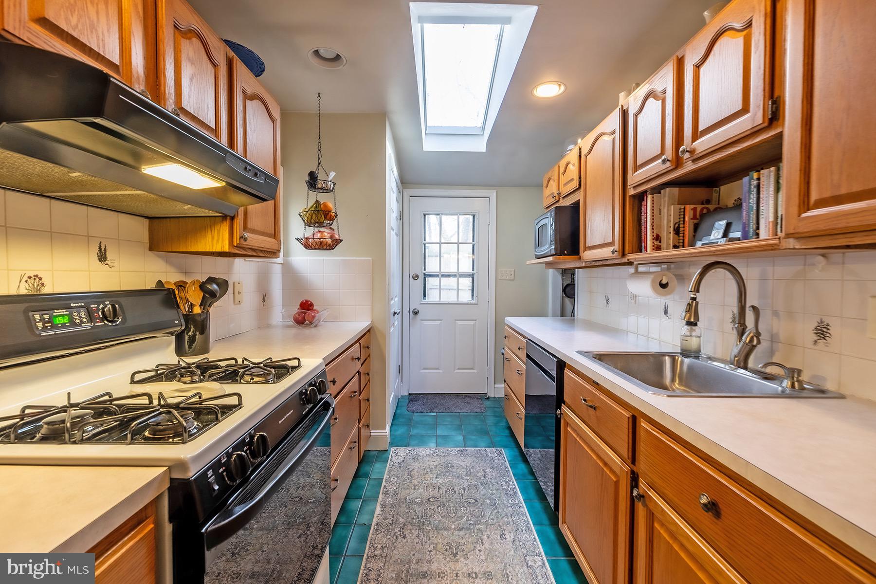 MELROSE PARK - Residential