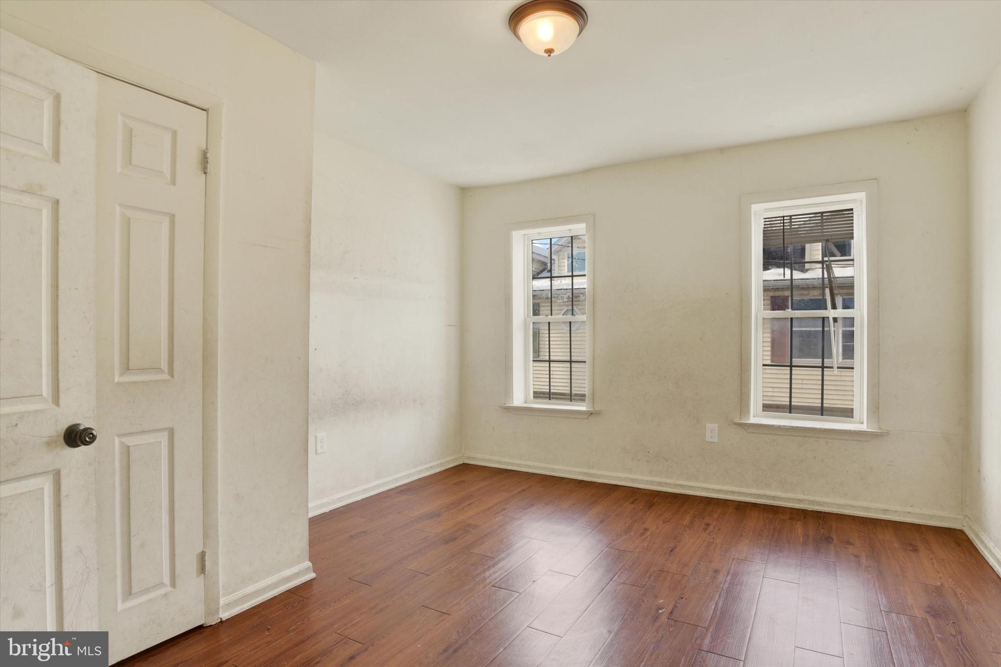 HARRISBURG CITY - Residential