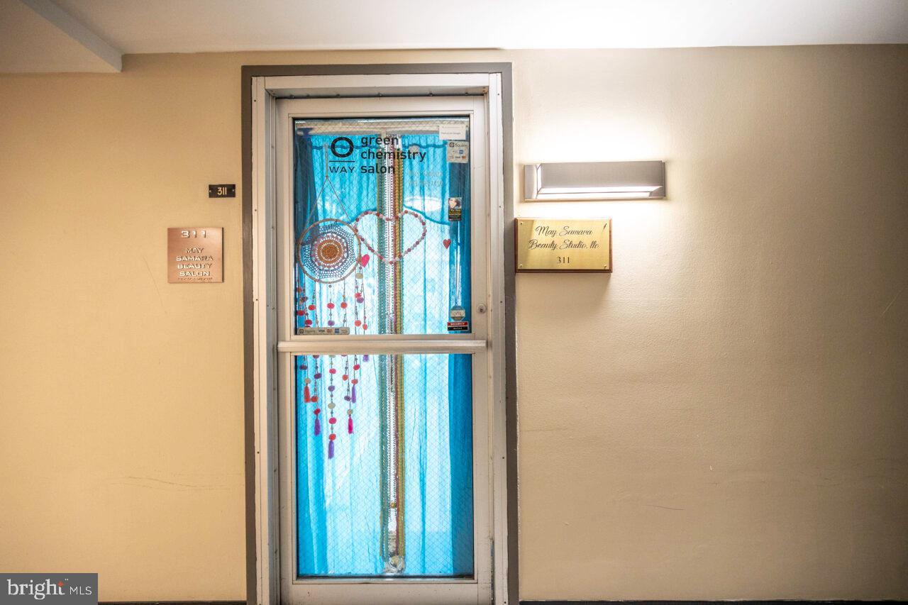 FORTY SIX HUNDRED - Residential