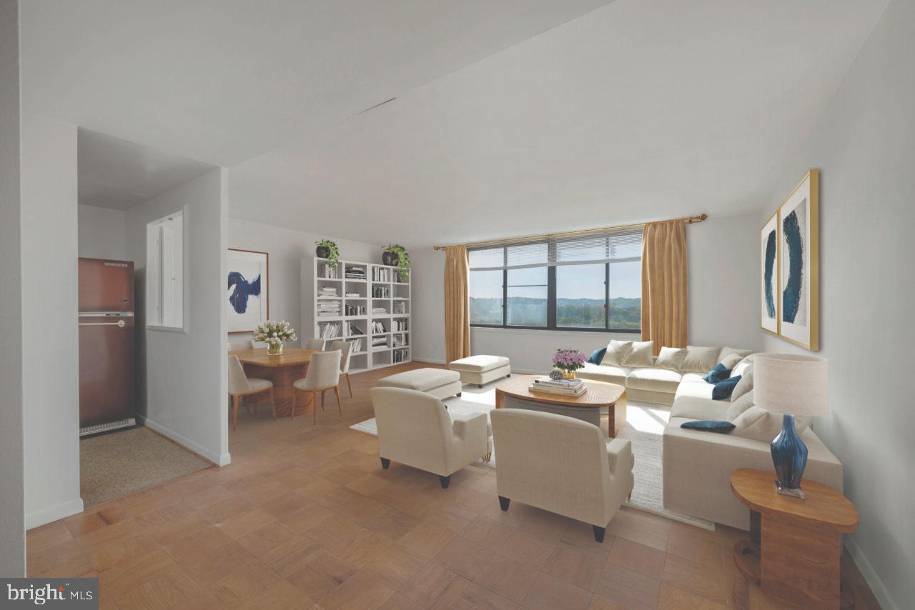 FORTY SIX HUNDRED - Residential