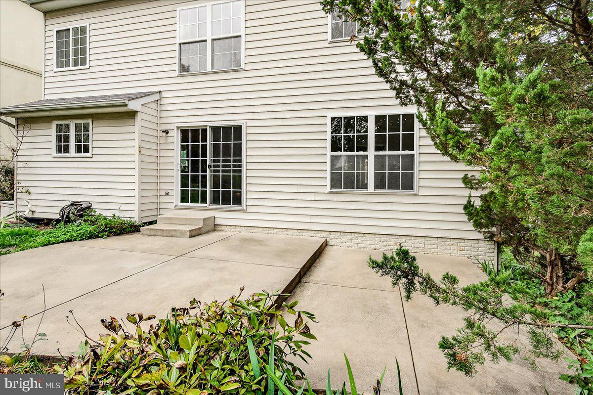 WESTWINDS - Residential