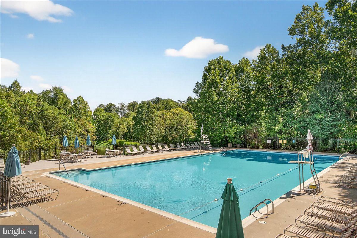 WESTWINDS - Residential