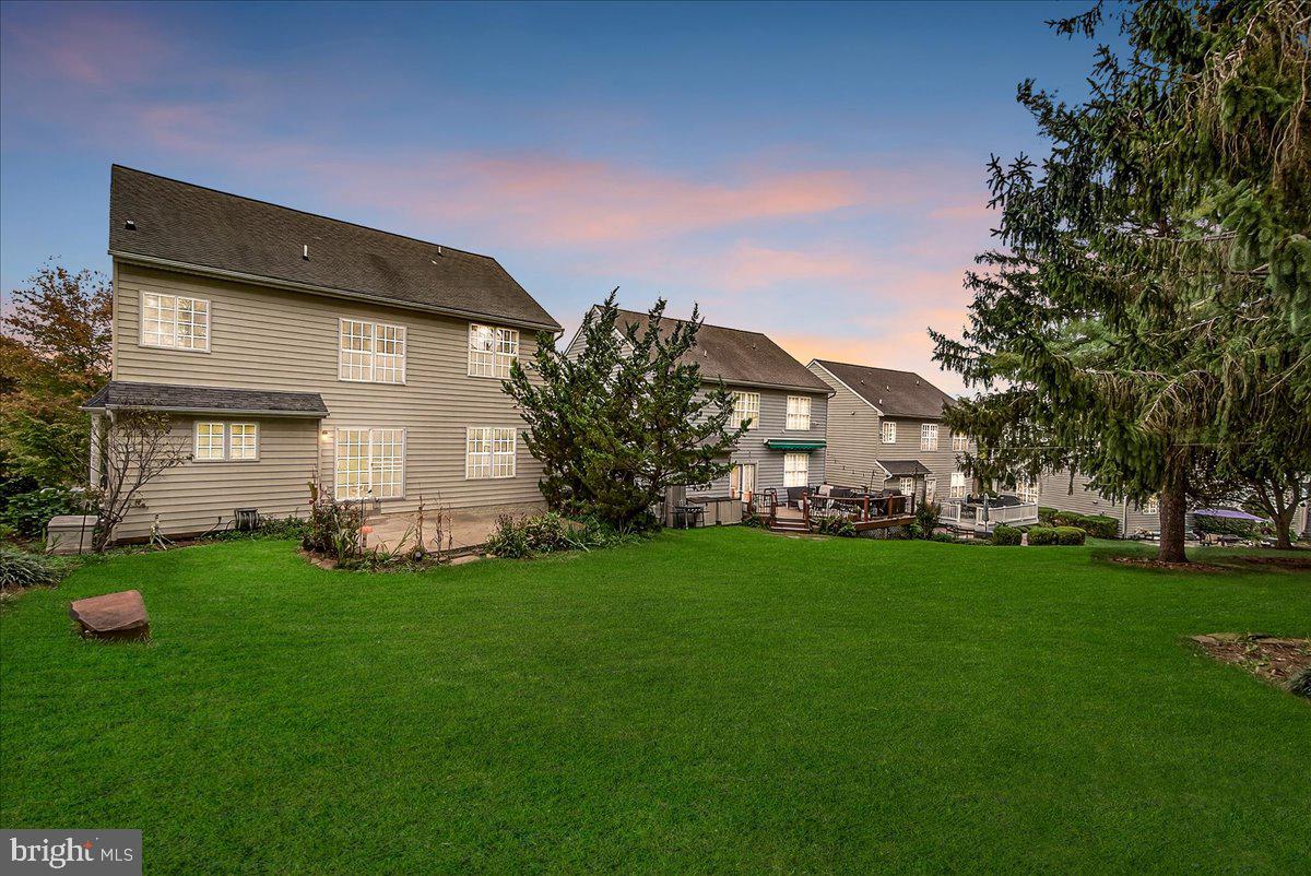 WESTWINDS - Residential