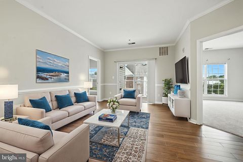 2805 FOREST RUN DRIVE 2-404 DISTRICT HEIGHTS MD 20747