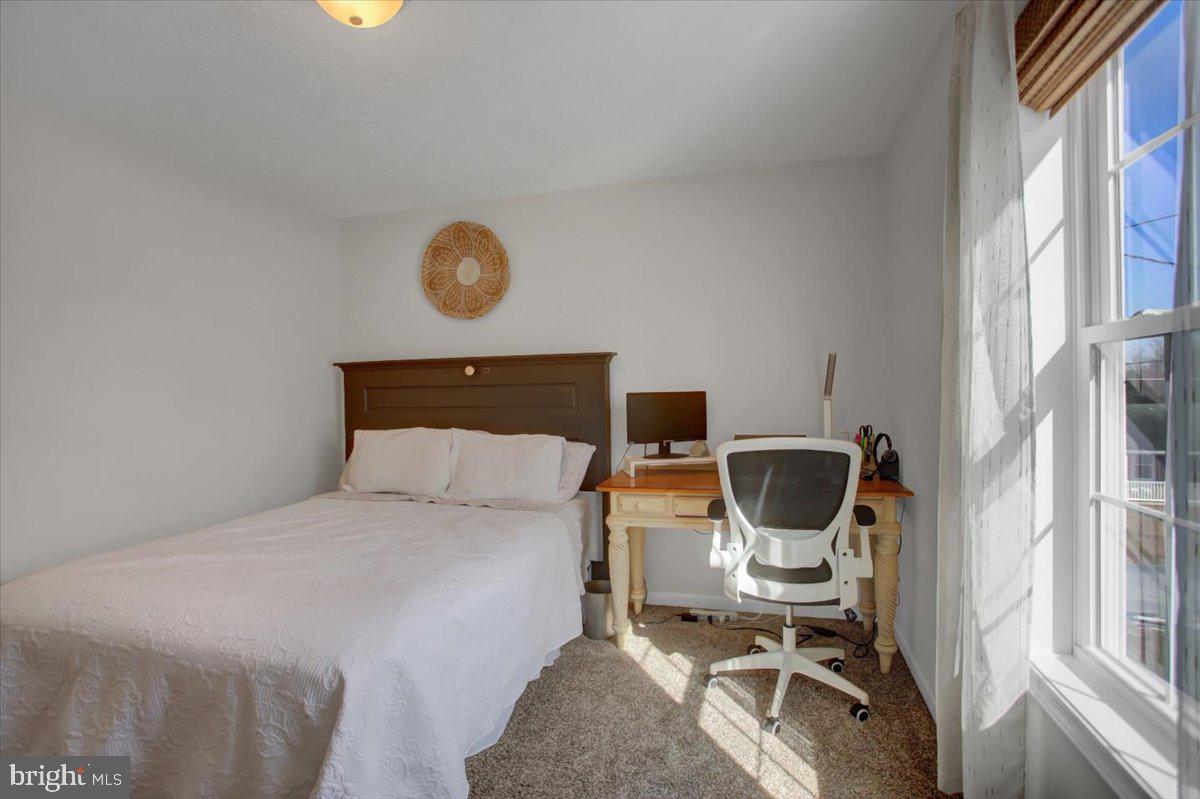 LAURICH ESTATES - Residential