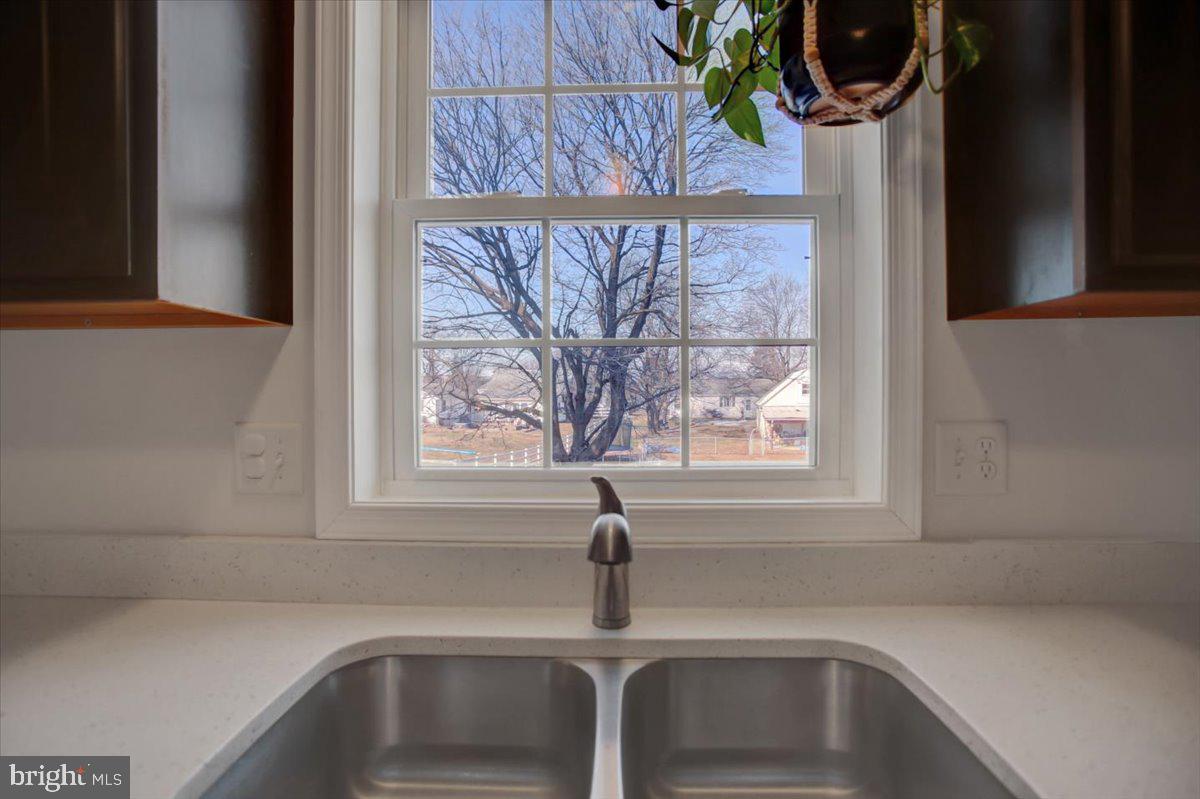 LAURICH ESTATES - Residential