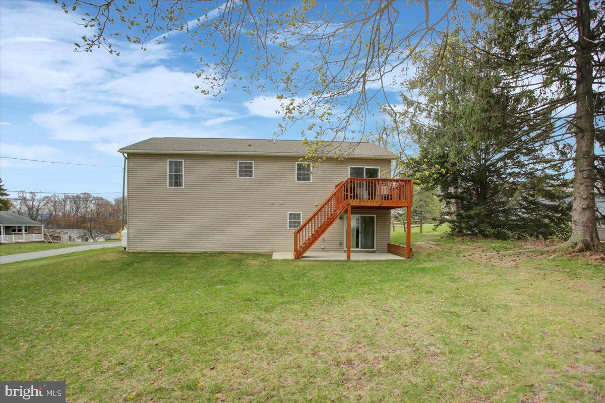 LAURICH ESTATES - Residential