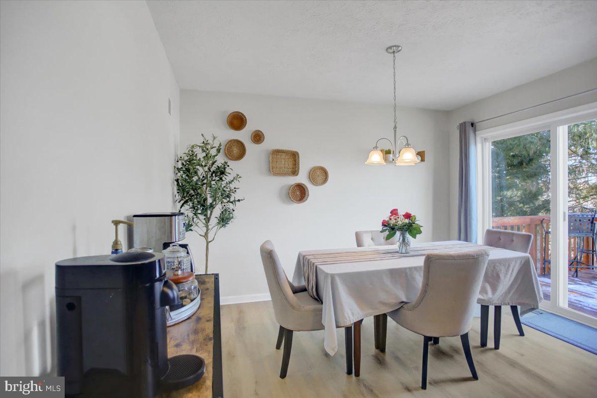 LAURICH ESTATES - Residential