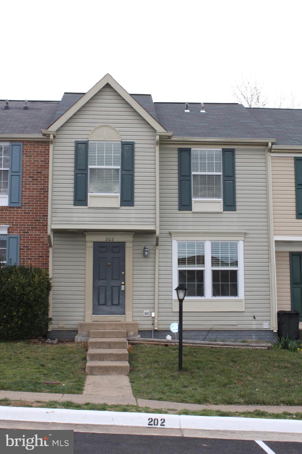 LIBERTY PLACE - Residential Lease