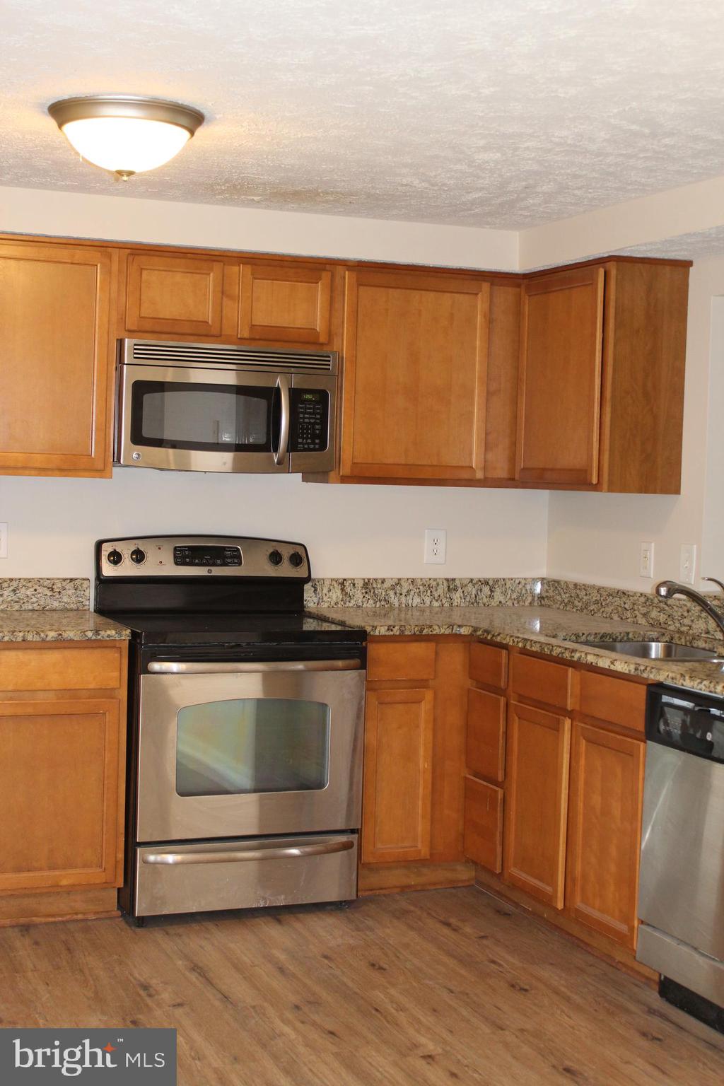 LIBERTY PLACE - Residential Lease