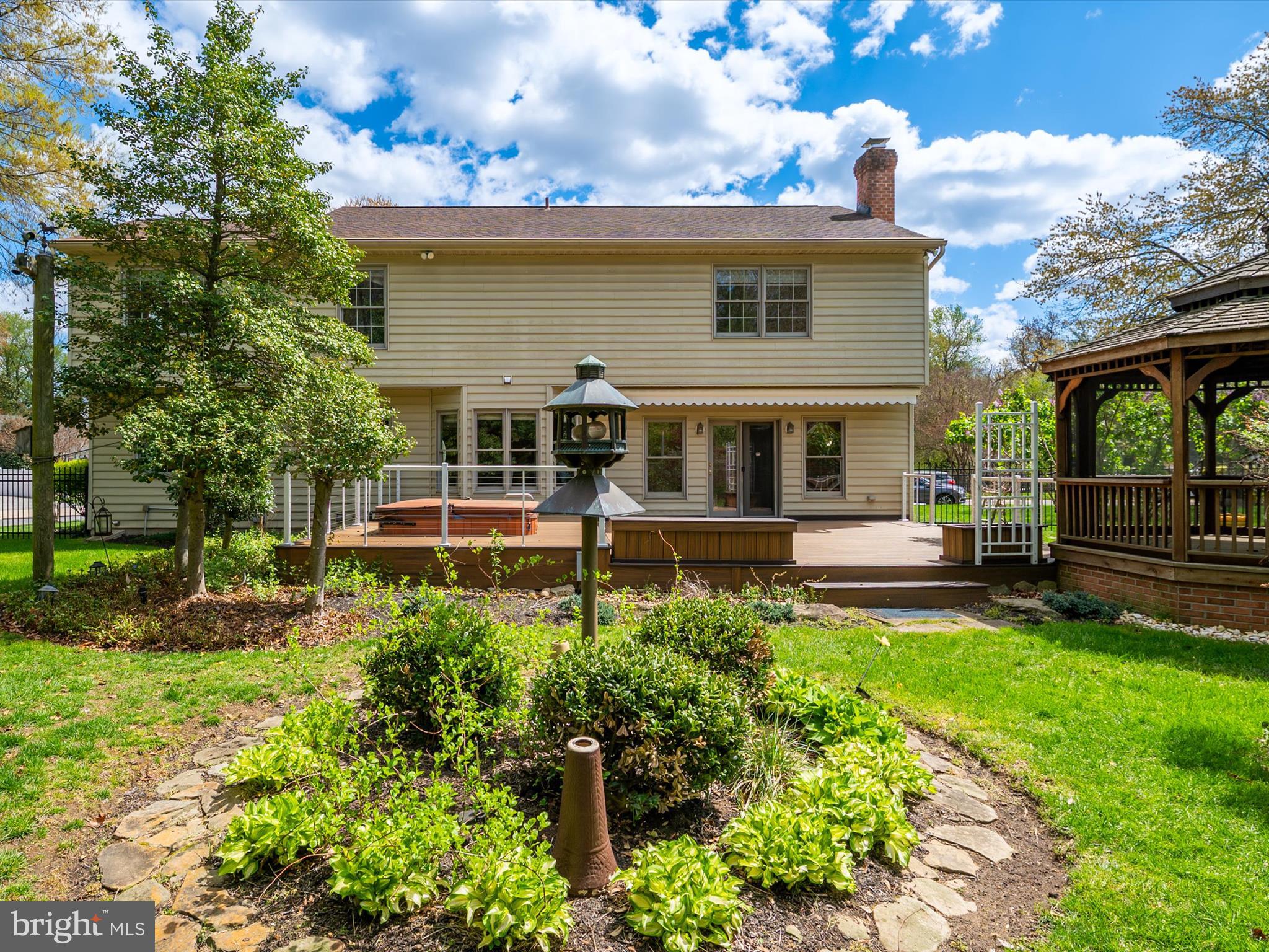 TRINITY FARMS - Residential