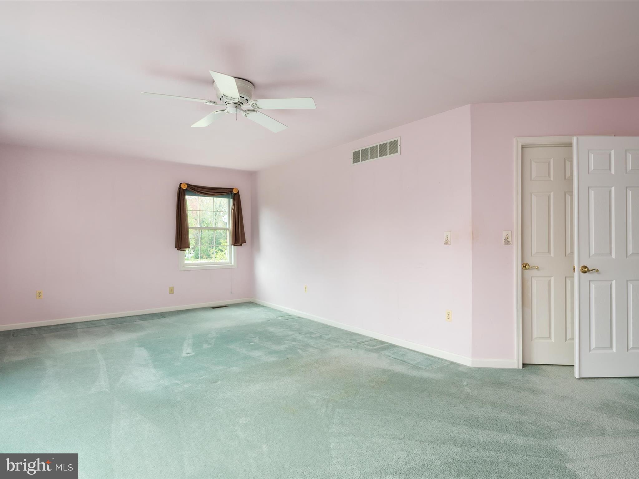 TRINITY FARMS - Residential