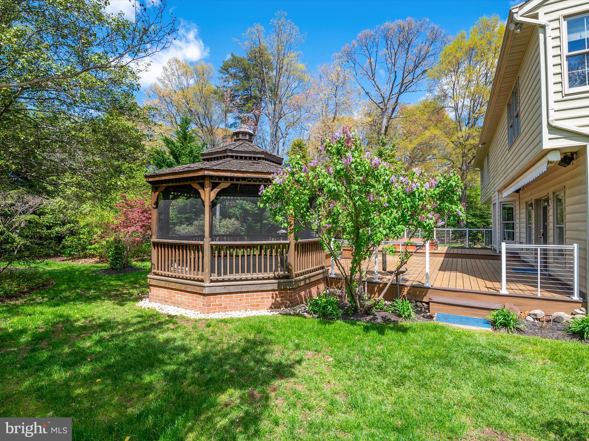 TRINITY FARMS - Residential