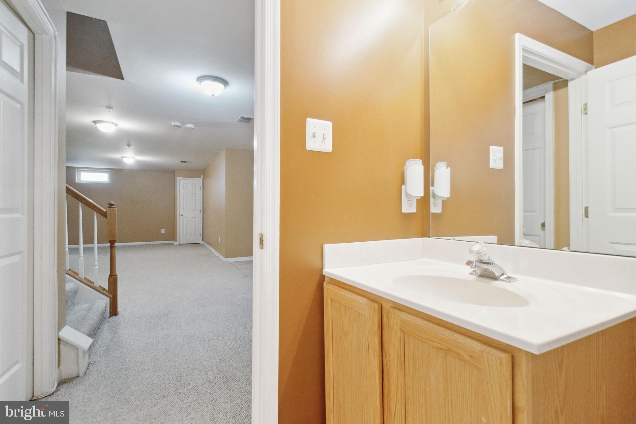 LAKEVIEW - Residential