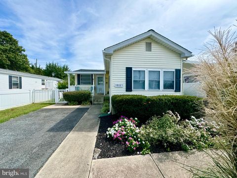 Featured picture for the property DESU2069744