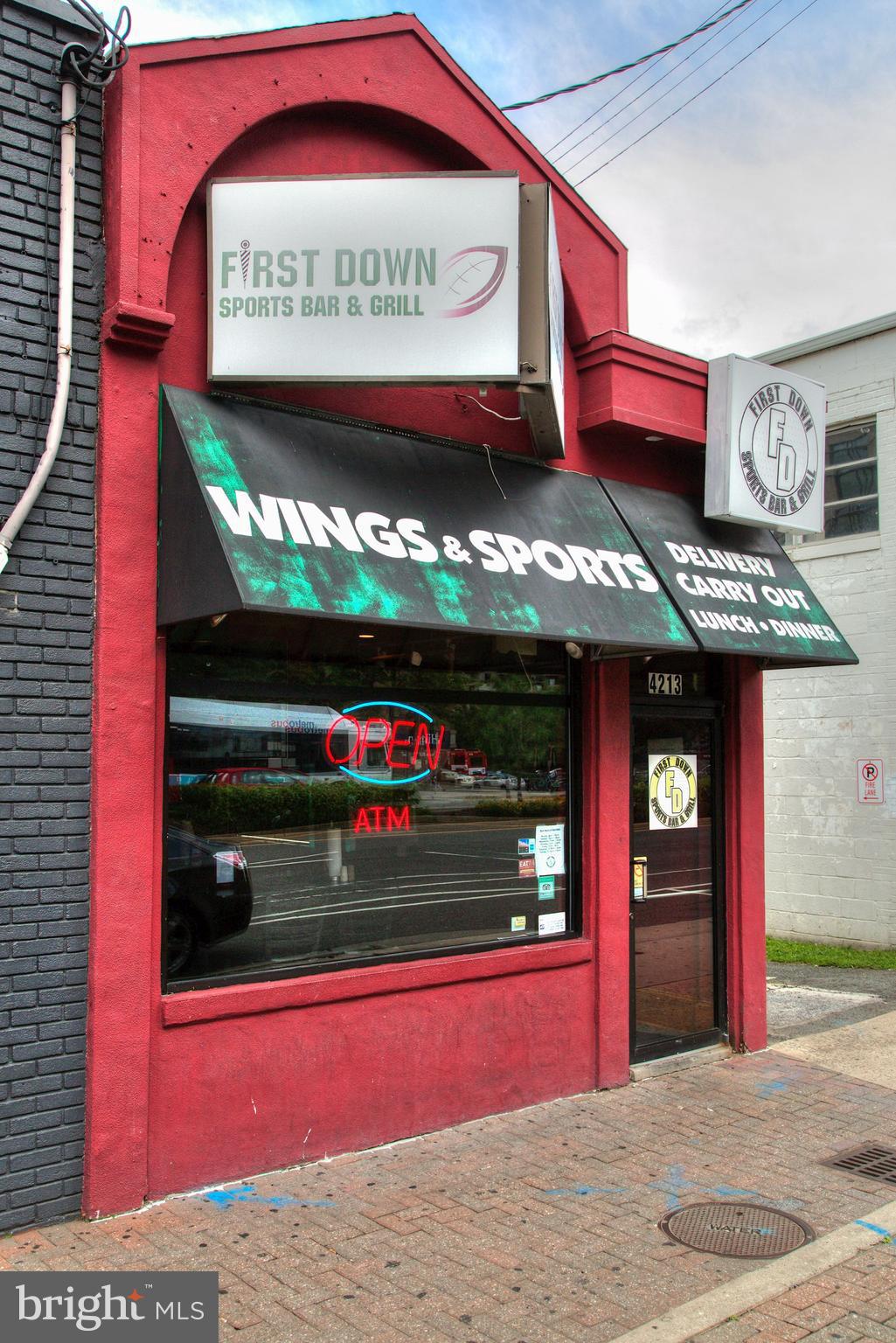 WINDSOR PLAZA - Residential Lease