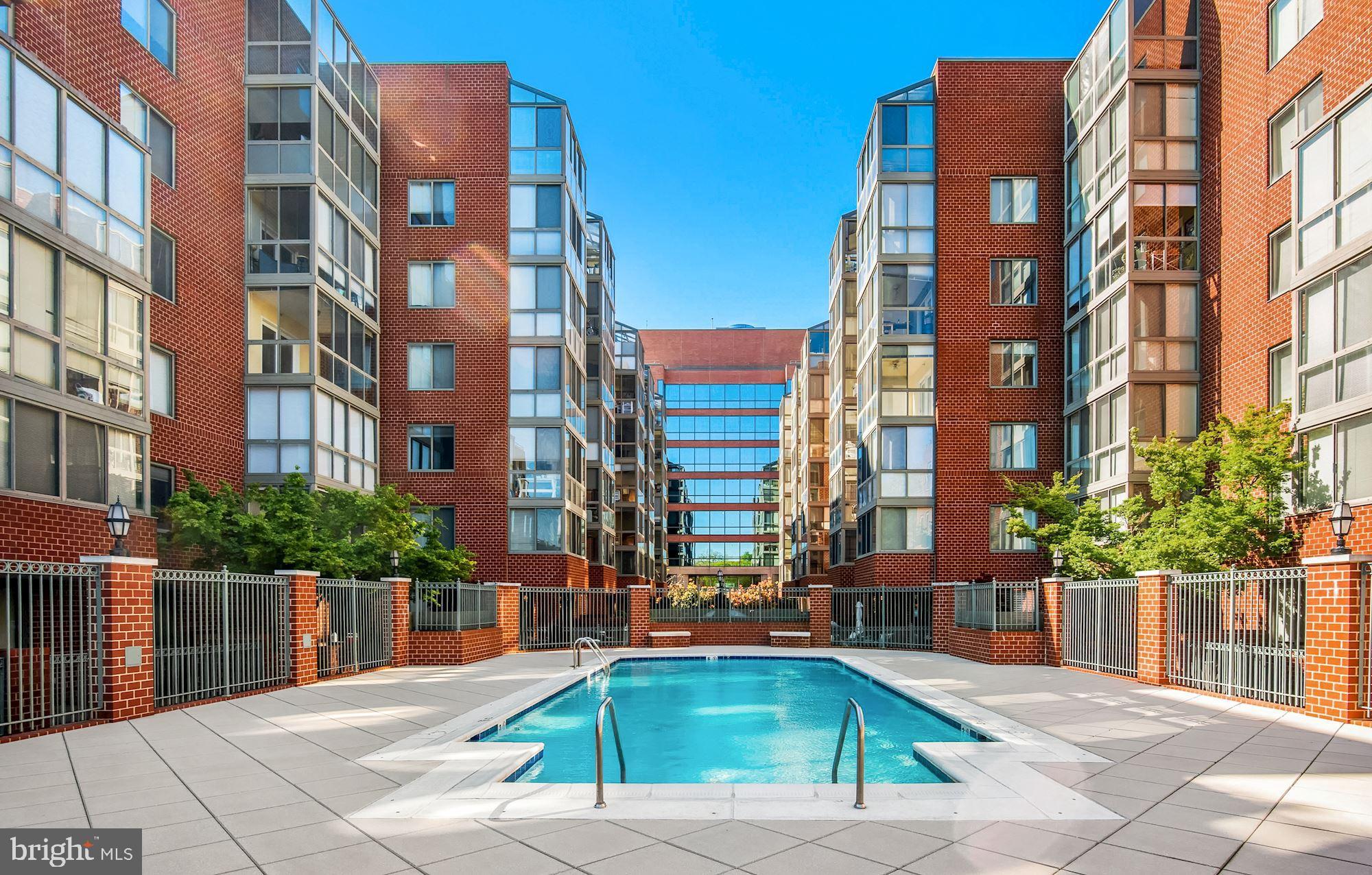 WINDSOR PLAZA - Residential Lease