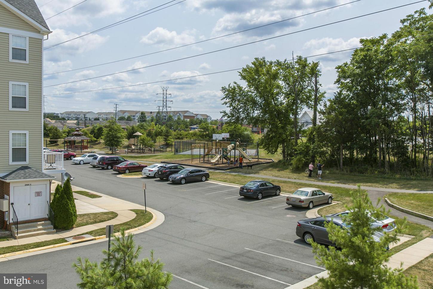 COPPERMINE CROSSING - Residential