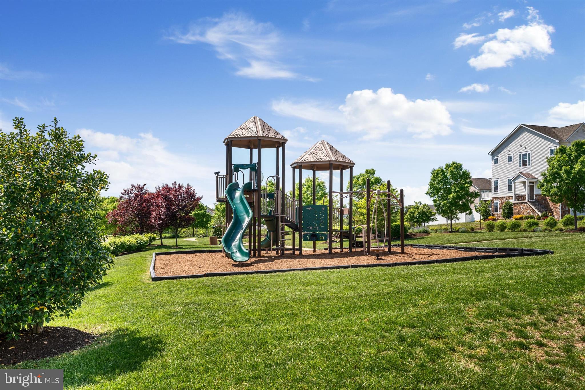 FIELDSTONE - Residential