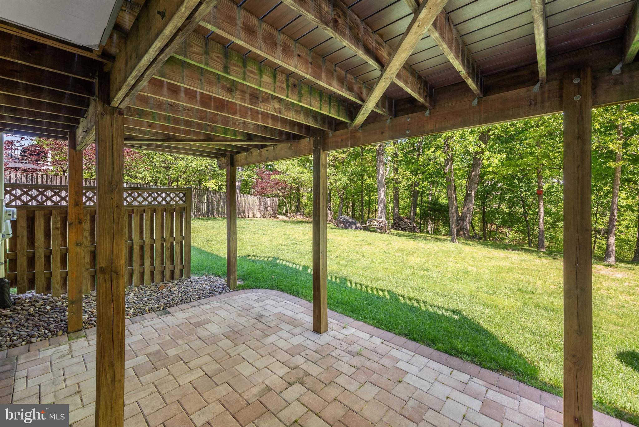 FIELDSTONE - Residential