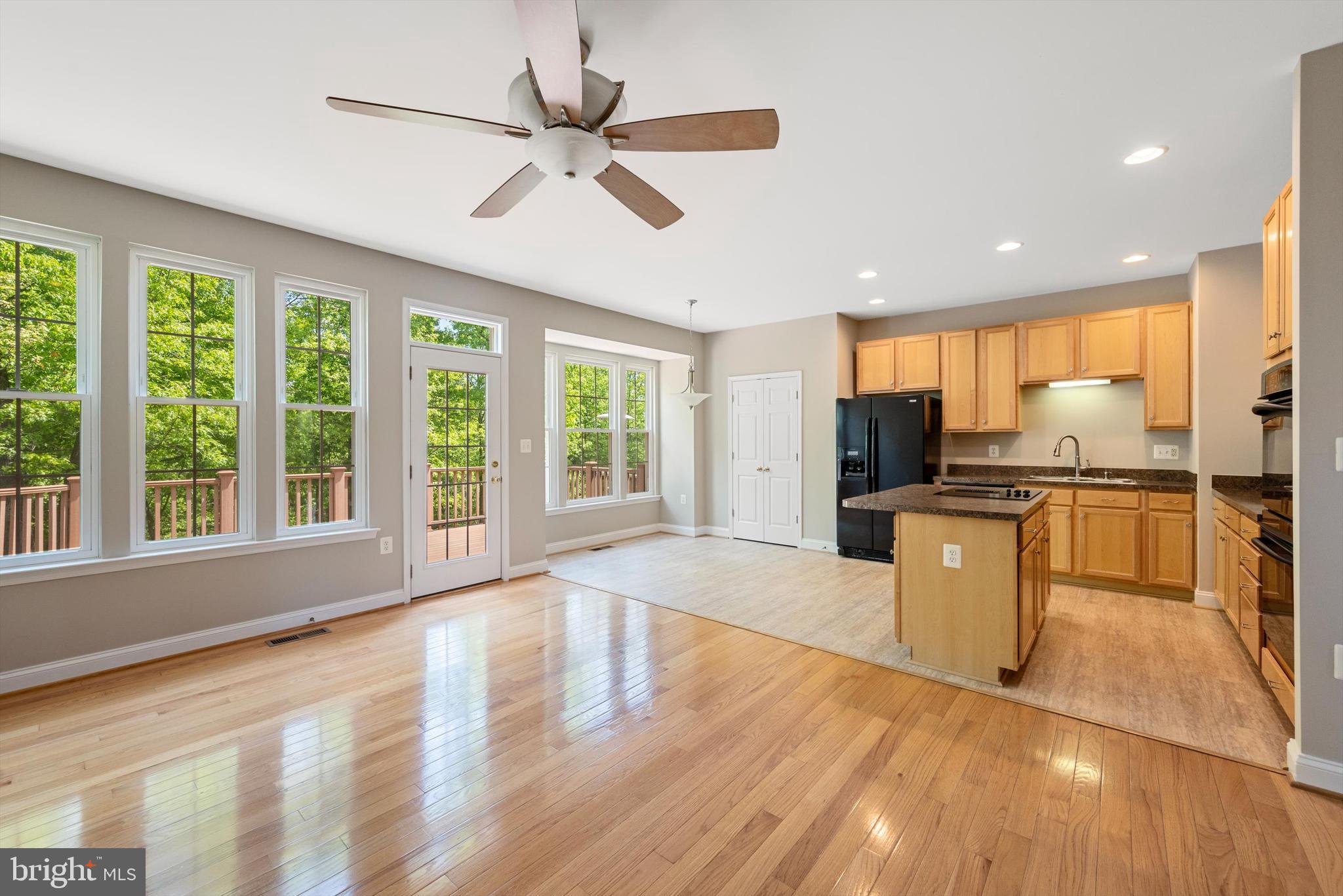 FIELDSTONE - Residential