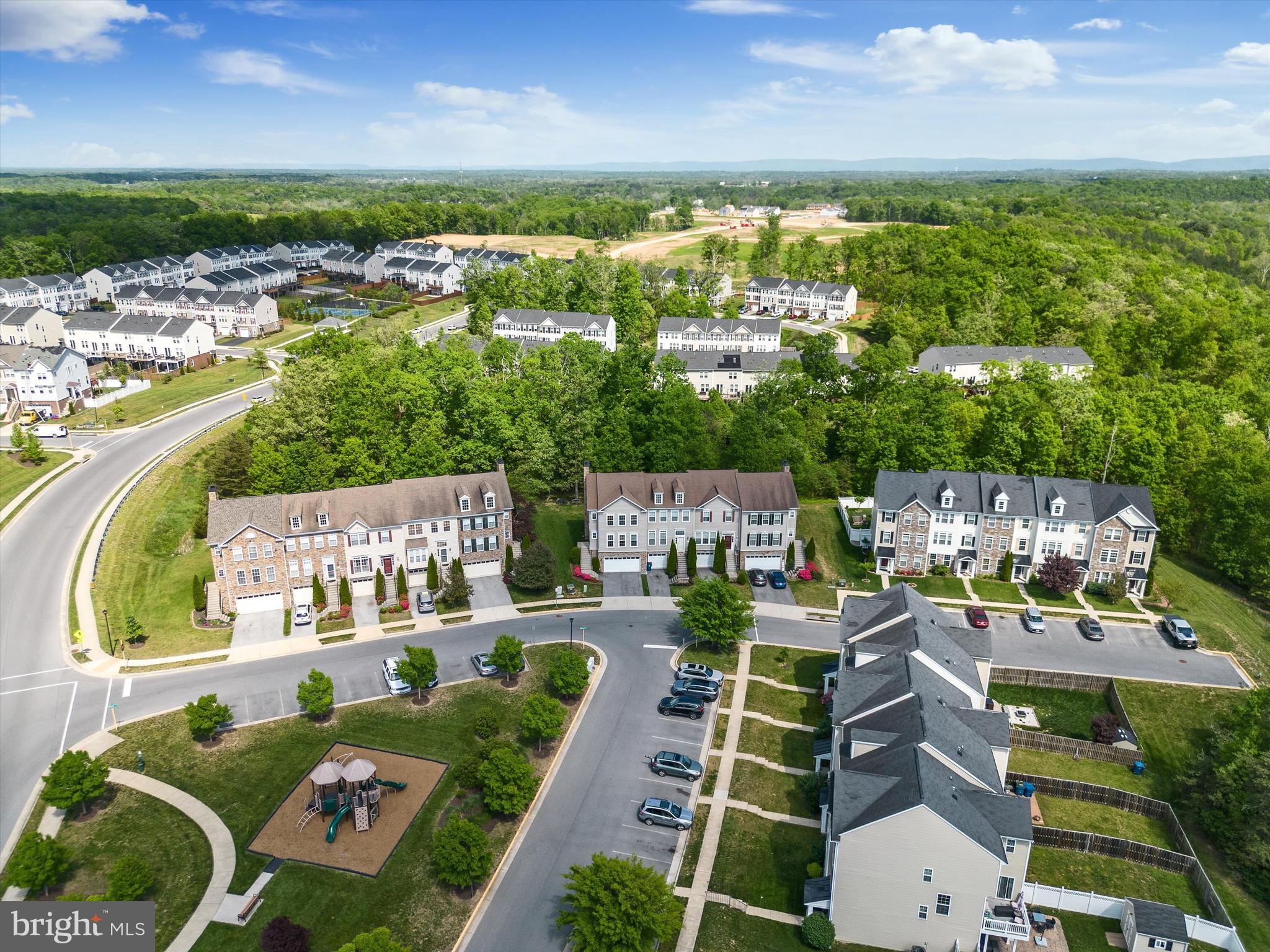 FIELDSTONE - Residential