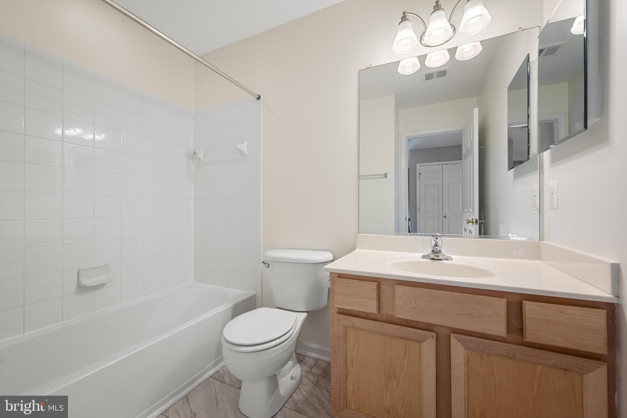 FIELDSTONE - Residential