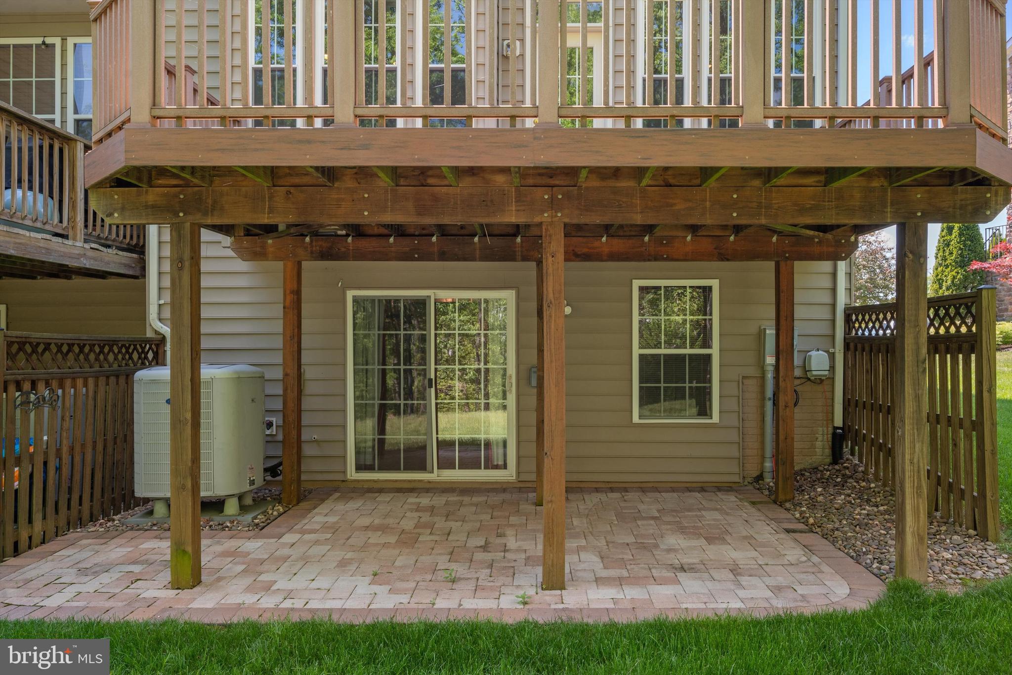 FIELDSTONE - Residential