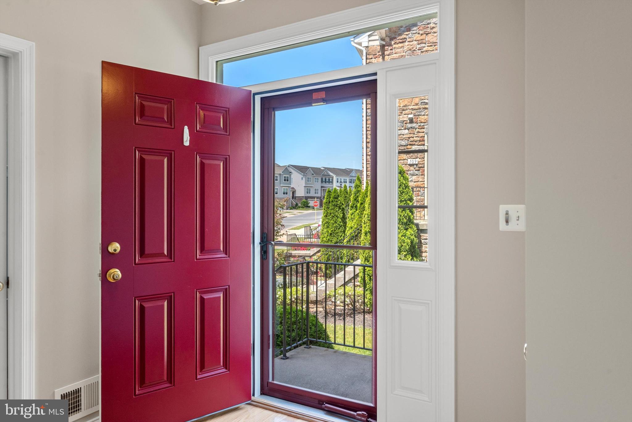 FIELDSTONE - Residential