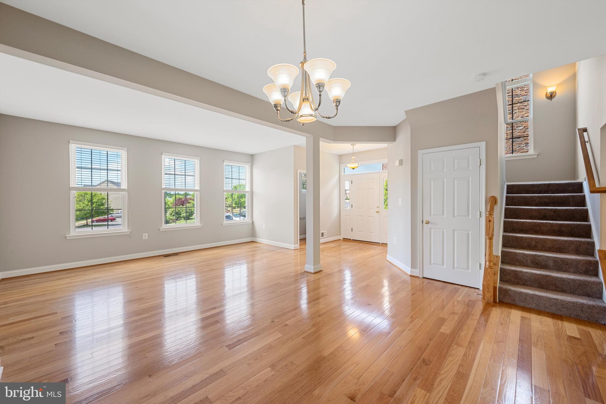 FIELDSTONE - Residential