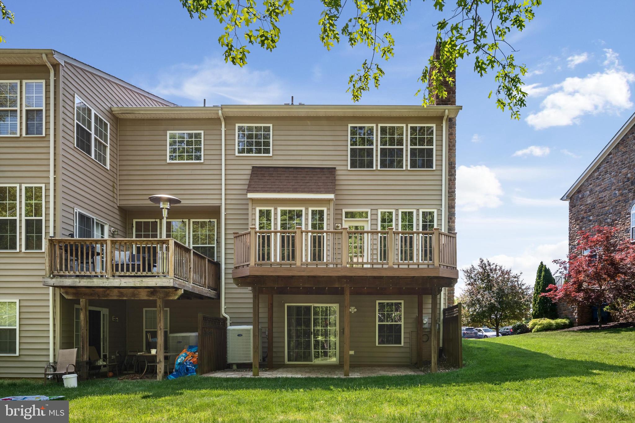 FIELDSTONE - Residential