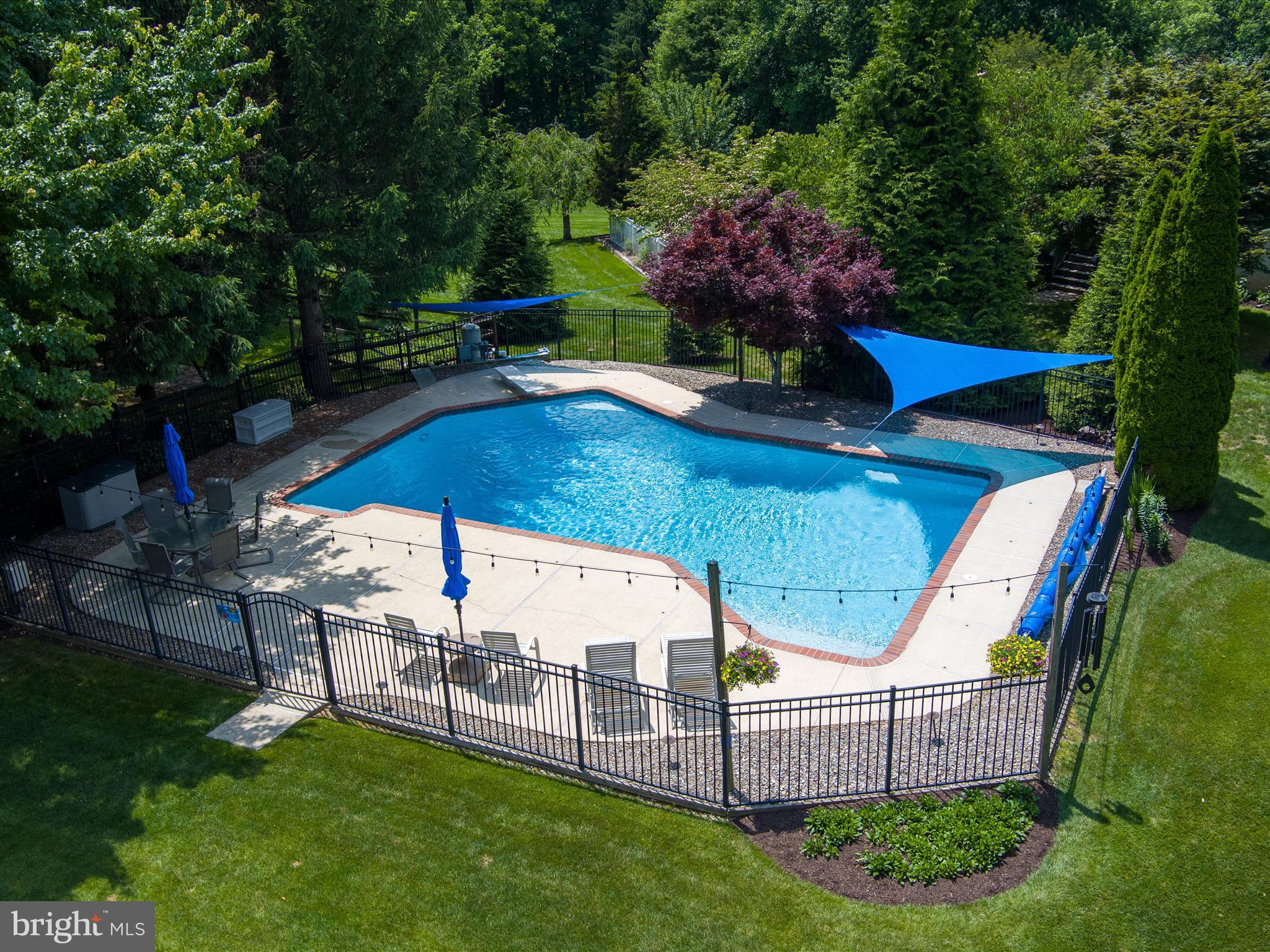 1191 LAFAYETTE DRIVE