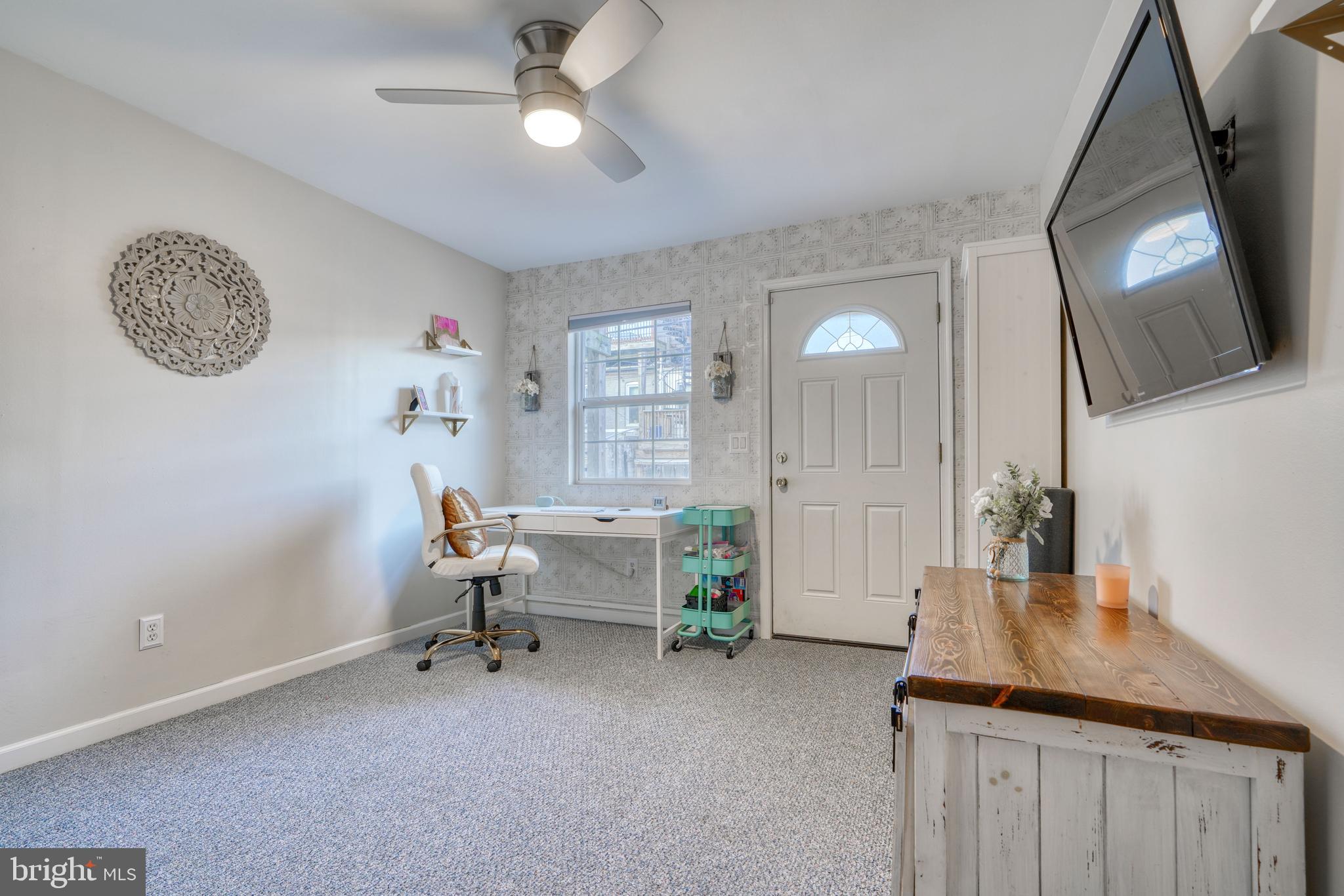 HIGHLANDTOWN - Residential