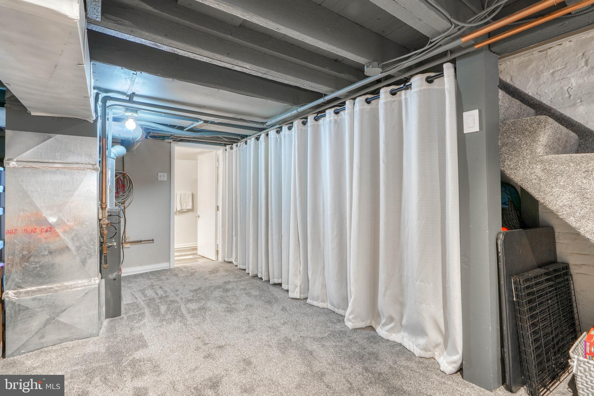 HIGHLANDTOWN - Residential