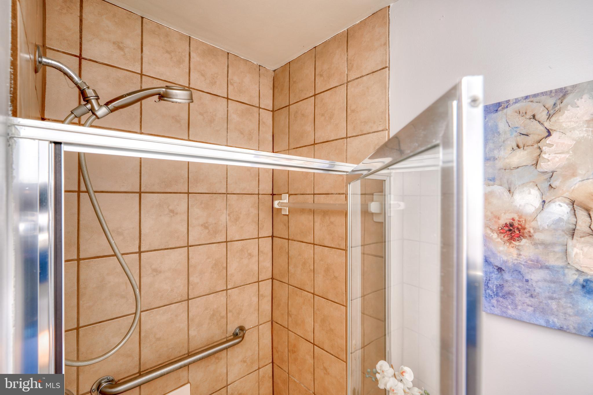 HIGHLANDTOWN - Residential