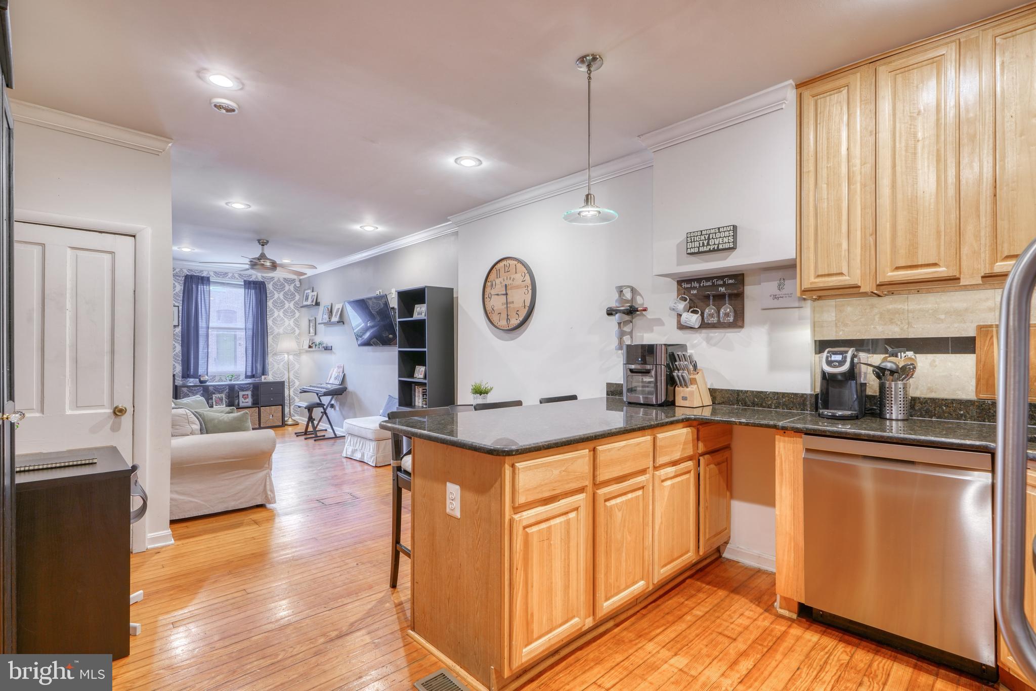 HIGHLANDTOWN - Residential