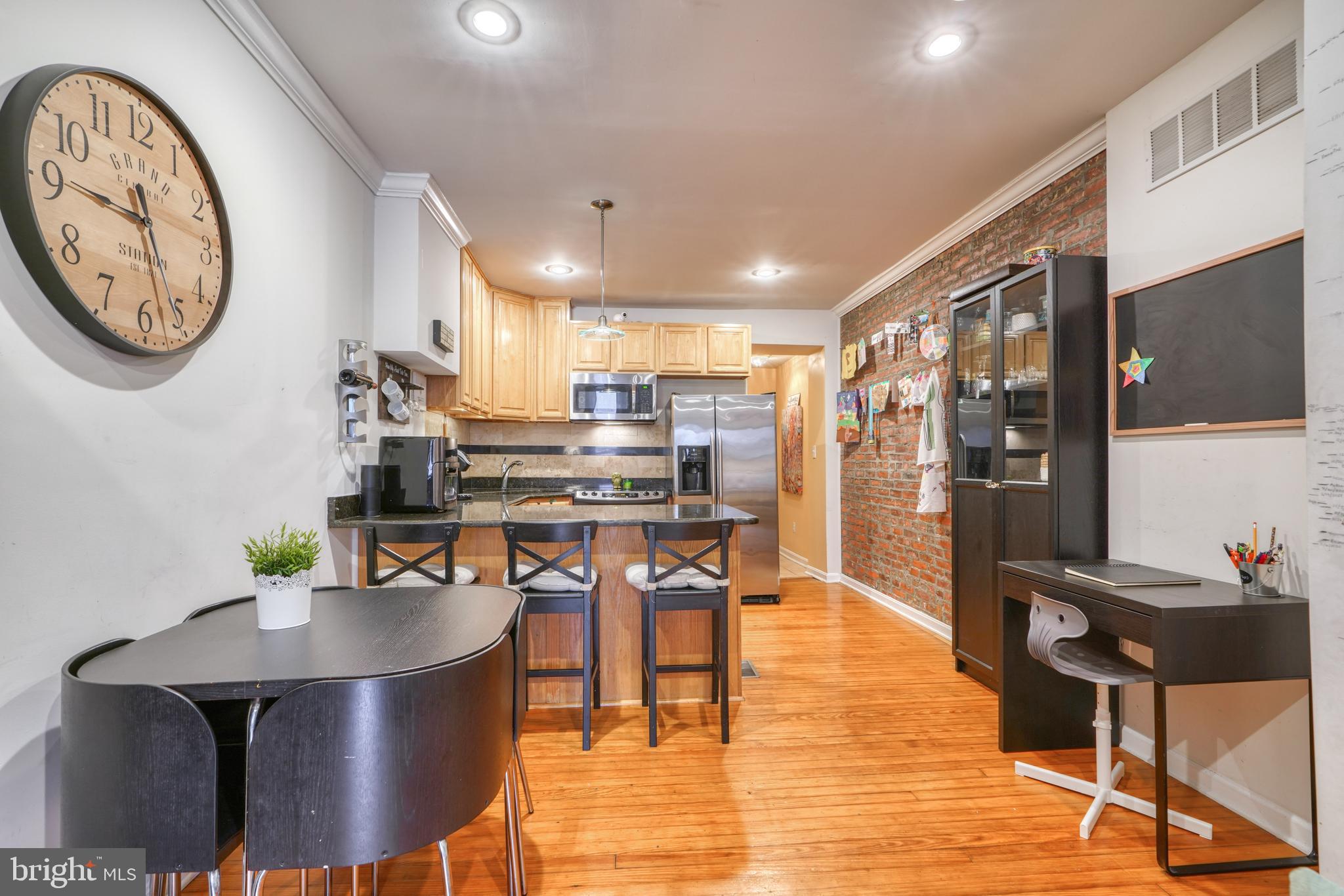 HIGHLANDTOWN - Residential