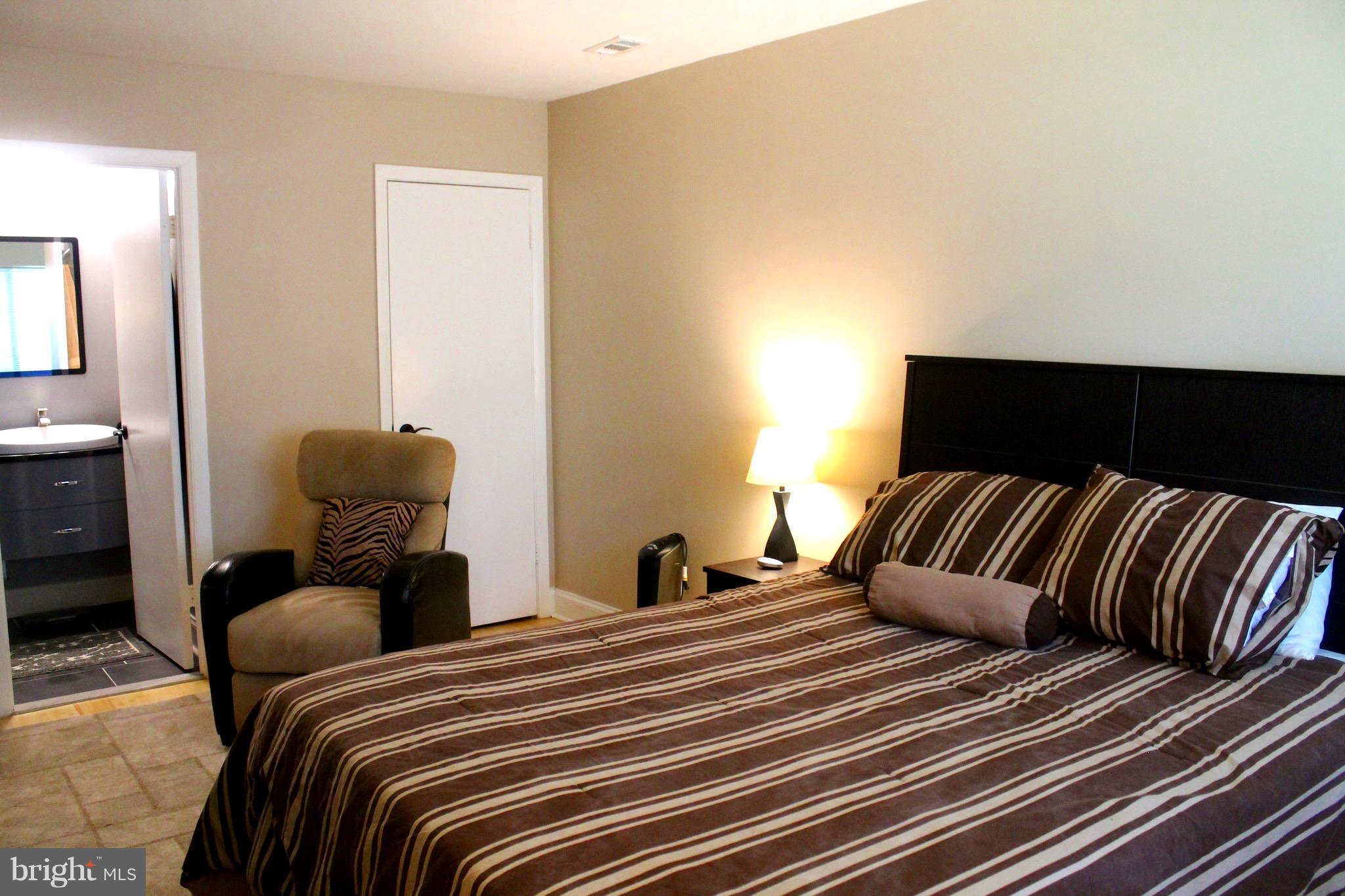 NORTH GREEN CONDOMINIUMS - Residential Lease