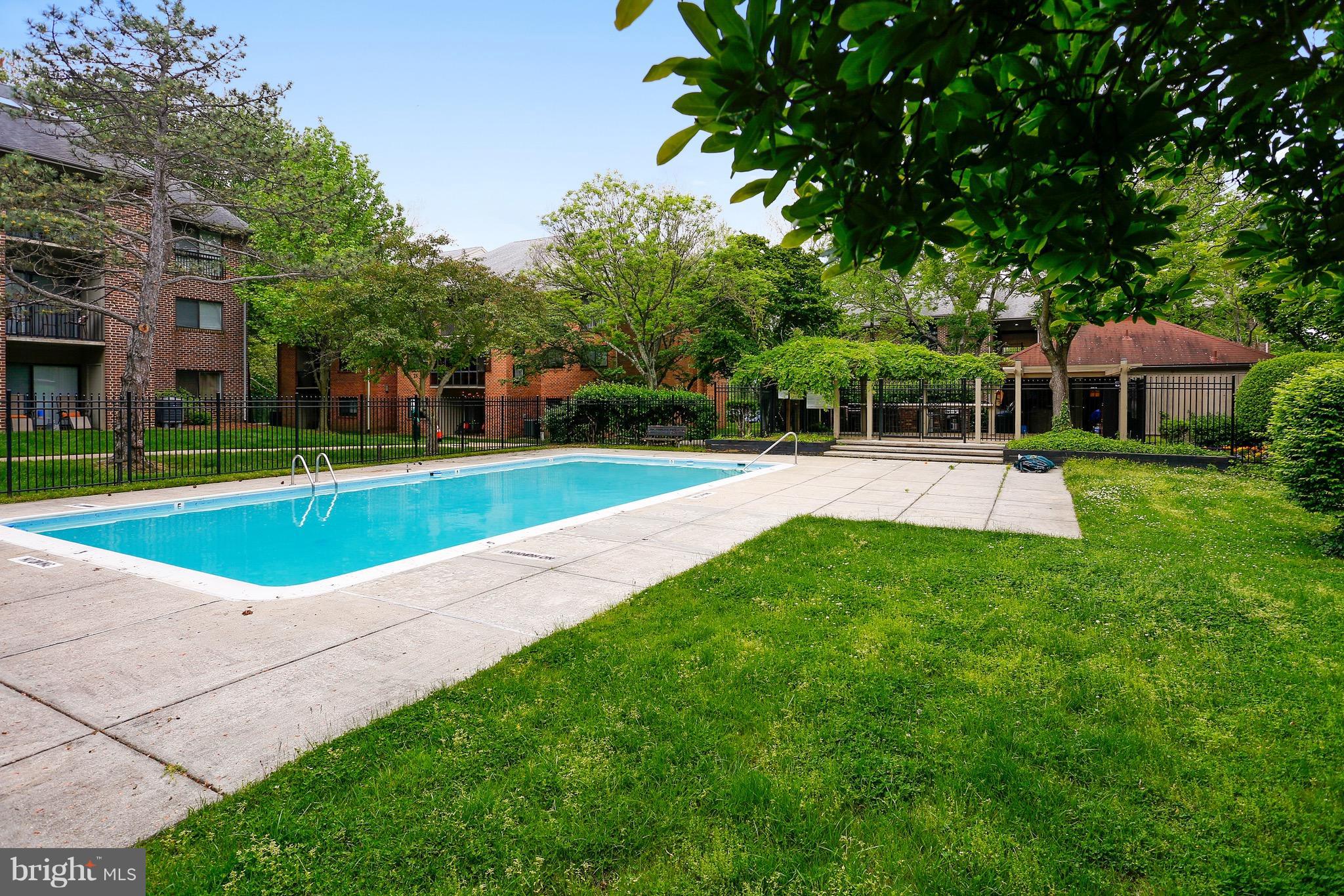 NORTH GREEN CONDOMINIUMS - Residential Lease