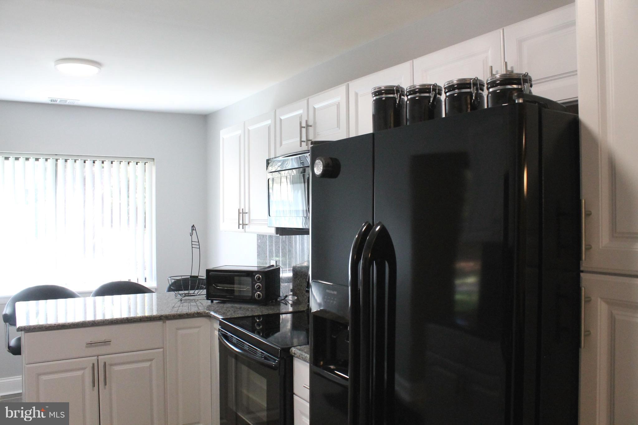 NORTH GREEN CONDOMINIUMS - Residential Lease