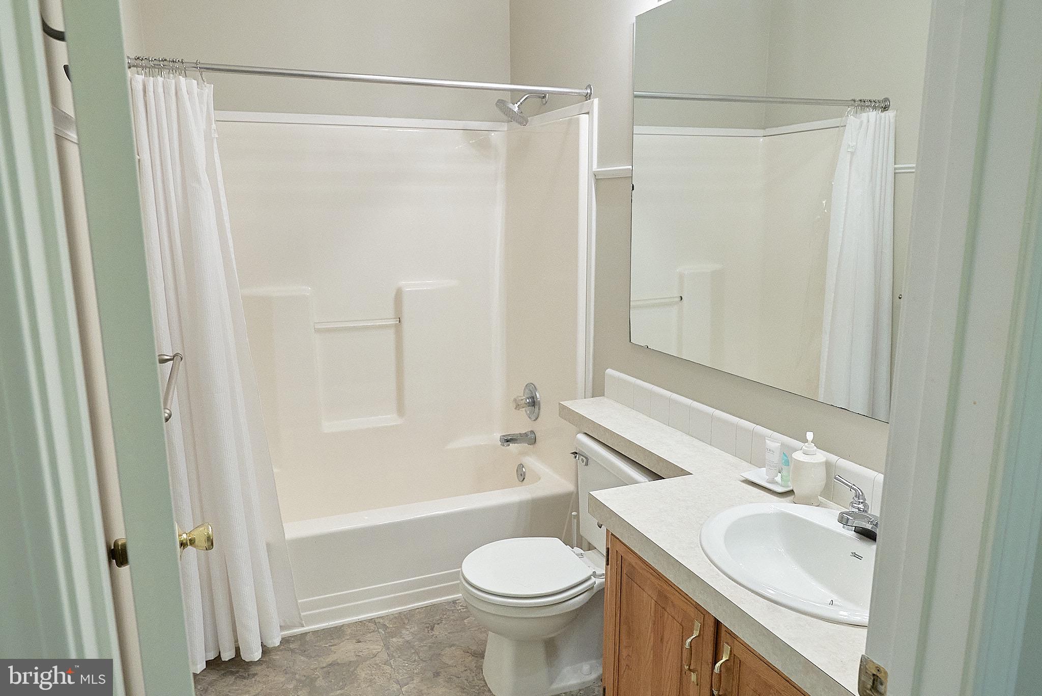 NEW COLONY VILLAGE - Residential Lease