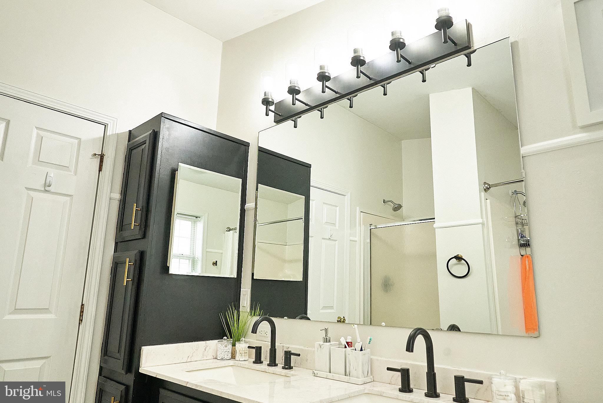 NEW COLONY VILLAGE - Residential Lease