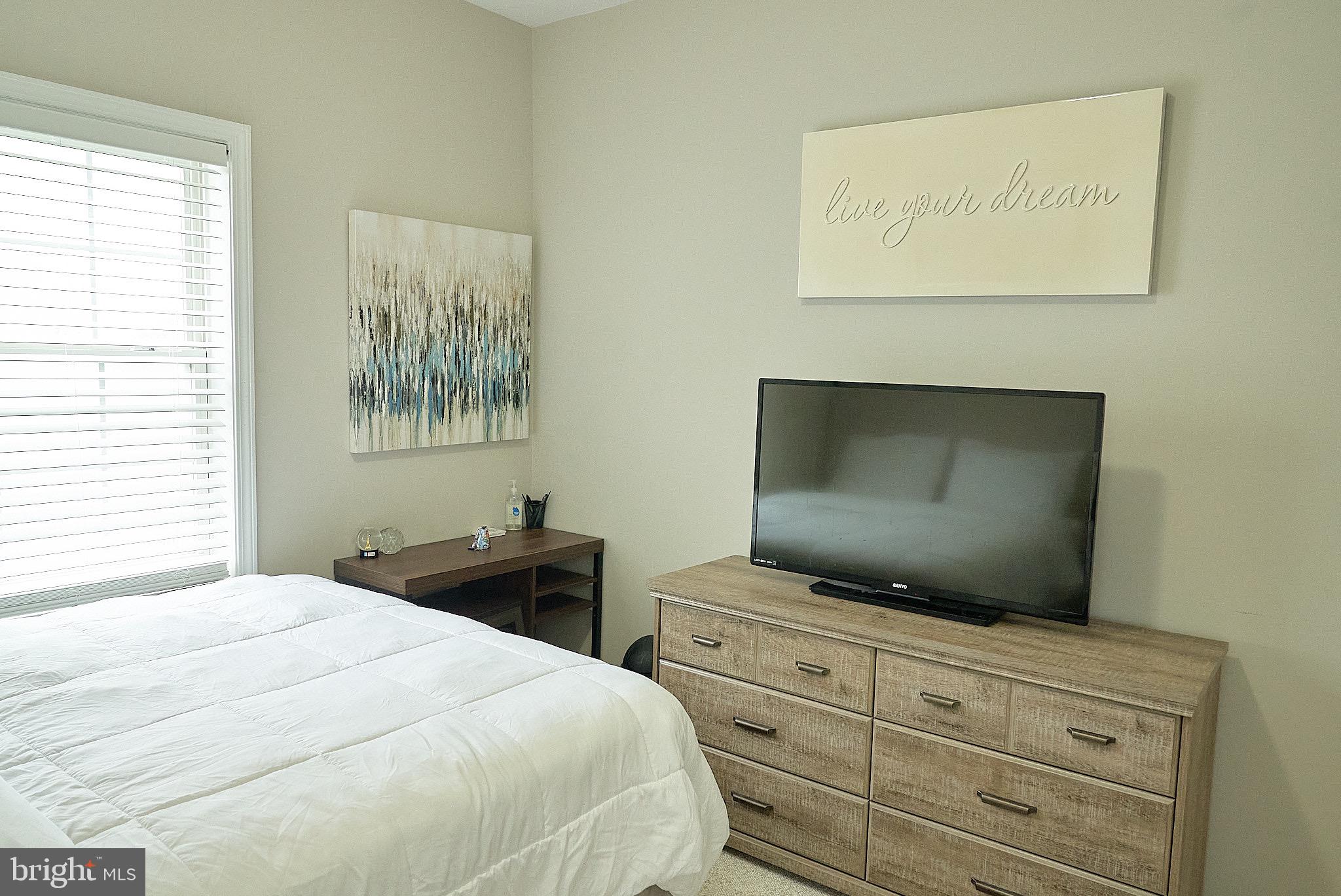 NEW COLONY VILLAGE - Residential Lease